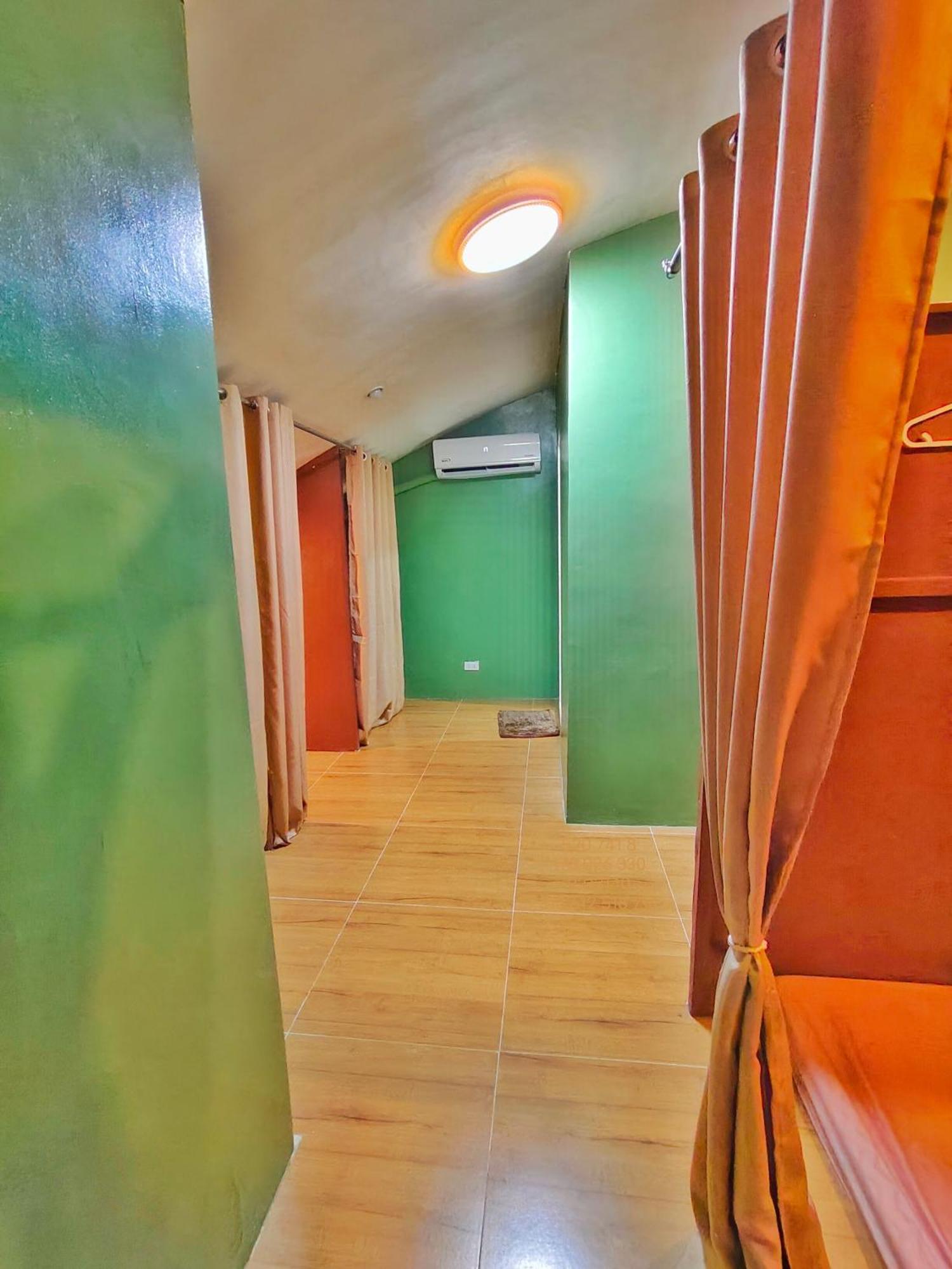 Mactan Airport Hostel At Aashvi Cozy Cabin Île de Mactan Extérieur photo
